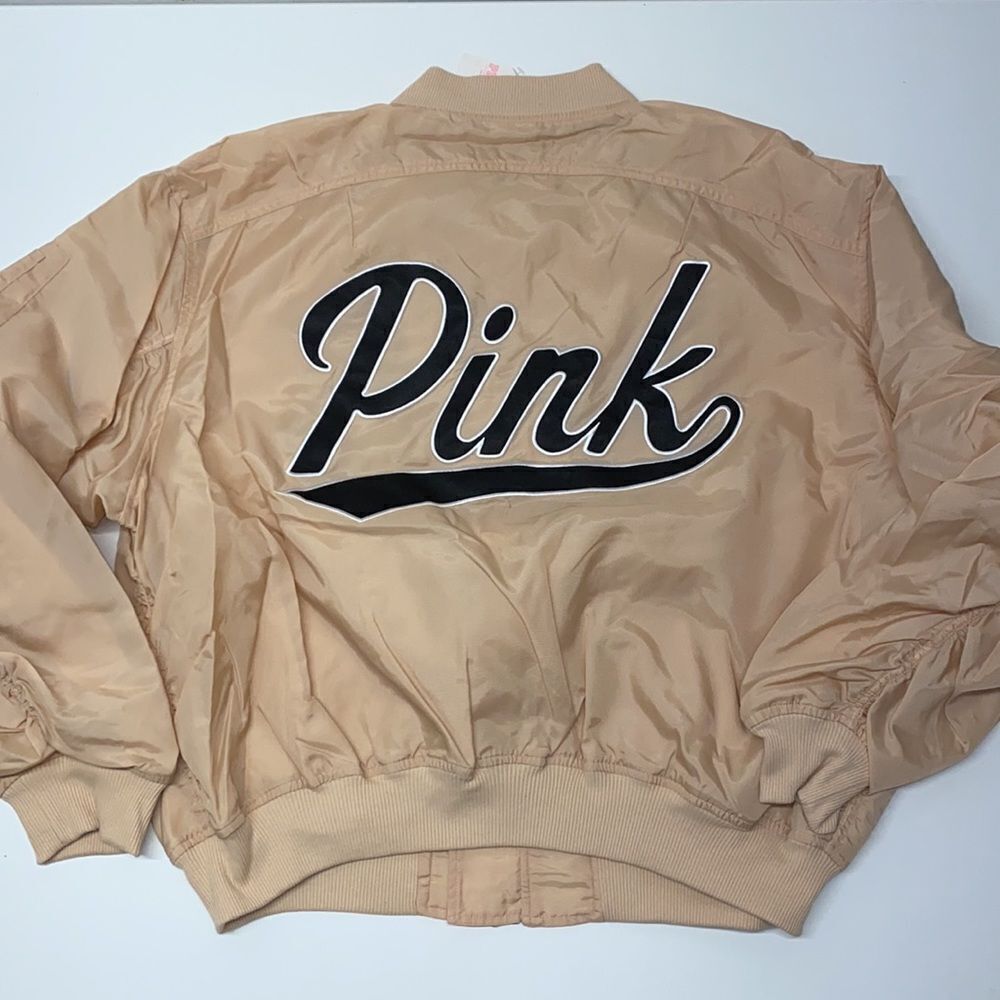 Victoria’s Secret PINK 2018 Tan Logo Bomber Jacket Large NWT Rare